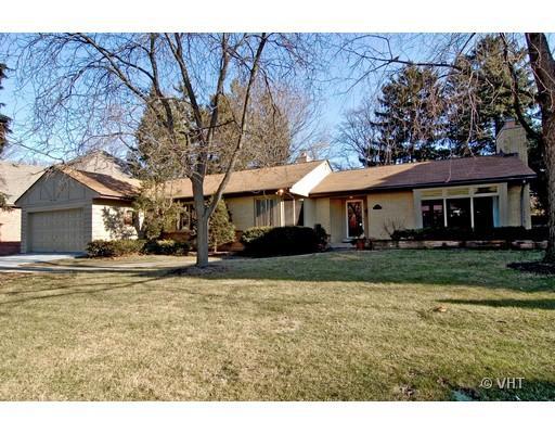911 S Brainard Ave., La Grange, IL 60525
