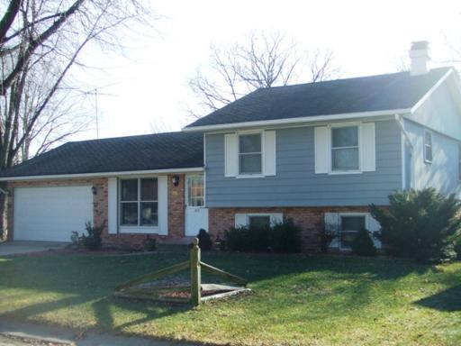 253 Highland Ave., Hampshire, IL 60140