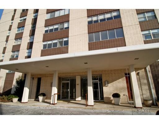 141 N La Grange Rd. #803, La Grange, IL 60525