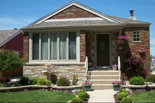4818 97th Pl., Oak Lawn, IL 60453