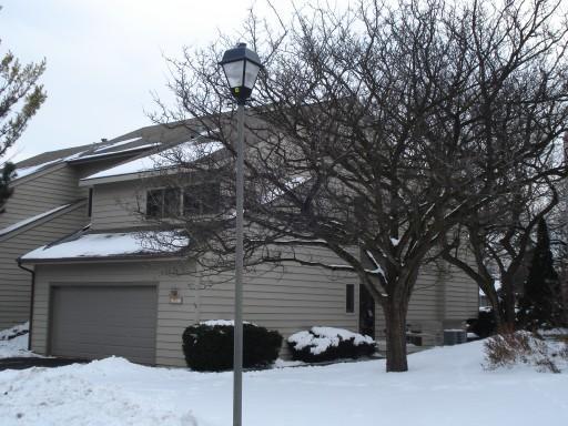 1537 Kirkwood Dr., Geneva, IL 60134
