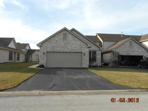 54 Corinth Dr., Tinley Park, IL 60477
