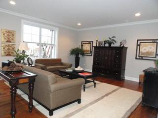 977 Harris Rd. #127, Grayslake, IL 60030