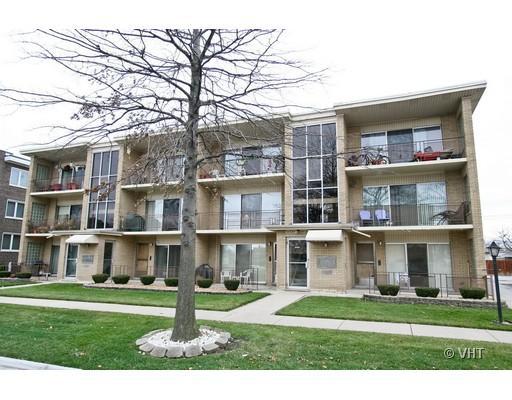 10322 S Komensky Ave. #A, Oak Lawn, IL 60453