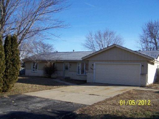 11887 Hayloft Ln., Roscoe, IL 61073