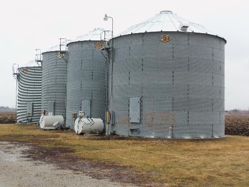 000 Main St., Gardner, IL 60424