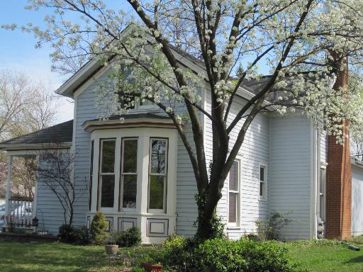 5213 Fairview Ave., Downers Grove, IL 60515