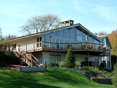 134 South Hills Dr., Tower Lakes, IL 60010
