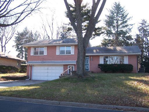 3711 Dempster Ave., Rockford, IL 61108