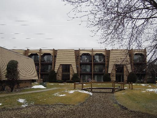 7310 Blackstone Ave. #15, Justice, IL 60458