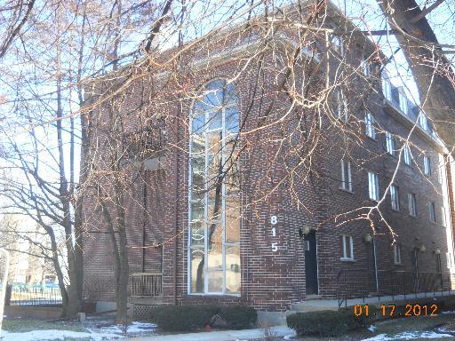 815 W Pearson St. #13, Des Plaines, IL 60016
