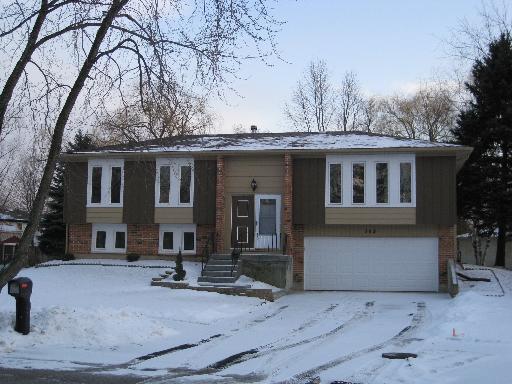 352 King Arthur Ct., Bolingbrook, IL 60440