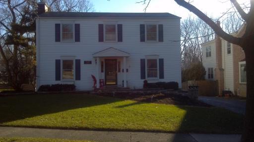 247 Sawyer Ave., Glen Ellyn, IL 60137