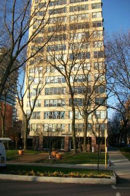 2970 N Lake Shore Dr. #11F, Chicago, IL 60657