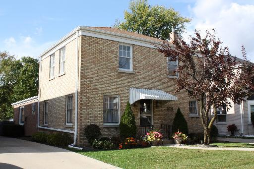 2016 N 75th Ave., Elmwood Park, IL 60707