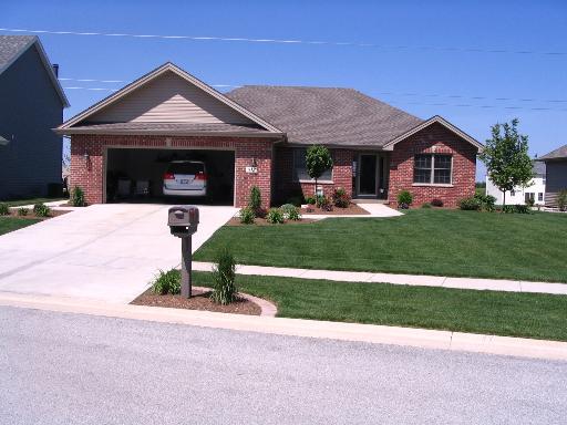 513 Highpoint Cir., Bourbonnais, IL 60914