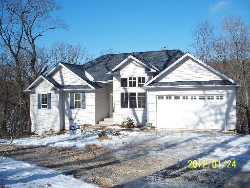 2469 N 41st Rd., Sheridan, IL 60551