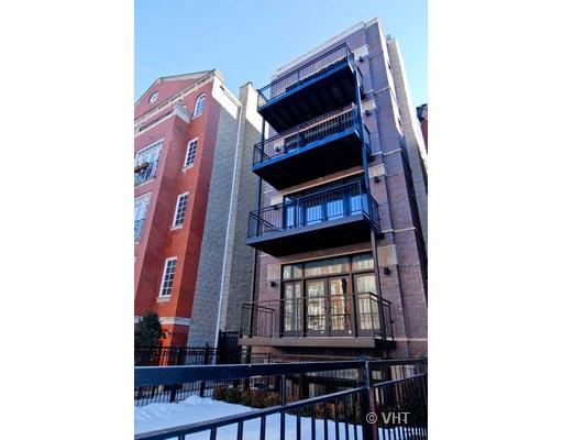 639 W Wrightwood Ave. #PH, Chicago, IL 60614