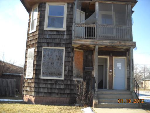 1200 S 8th Ave., Maywood, IL 60153