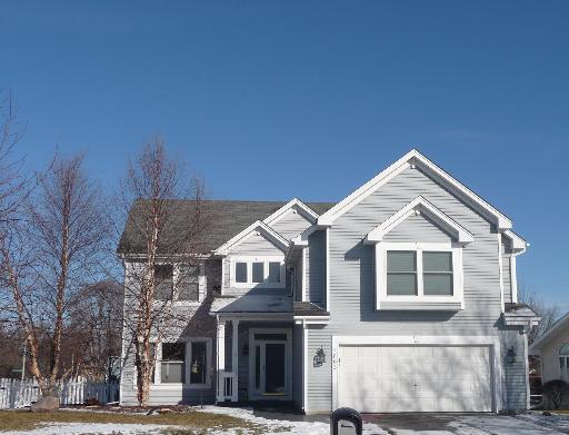 2003 Maplewood Cir., Naperville, IL 60563