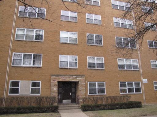 6121 N Damen Ave. #5C, Chicago, IL 60659