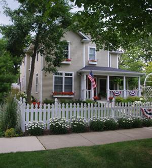 502 S Prairie Ave., Barrington, IL 60010
