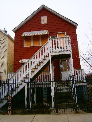 8352 S Buffalo St., Chicago, IL 60617