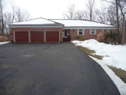6541 Penguin Dr., Rockford, IL 61109
