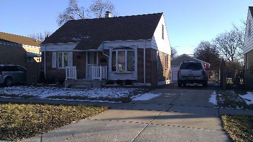 8243 45th St., Lyons, IL 60534