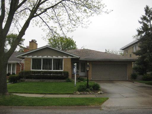 4 N Scotdale Rd., La Grange Park, IL 60526
