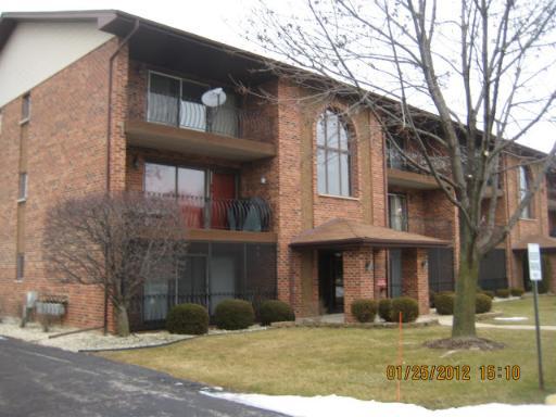 8218 Cobblestone Dr. #3D, Palos Hills, IL 60465