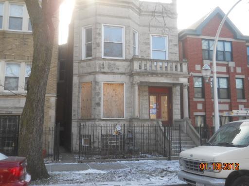 3627 W Flournoy St., Chicago, IL 60624