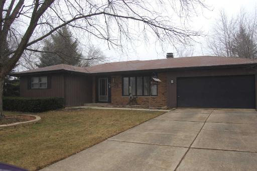 1190 Fairwood Dr., Elgin, IL 60123