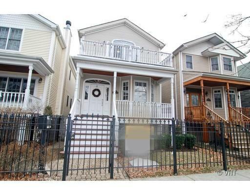 3029 N Leavitt St., Chicago, IL 60618