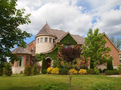 7288 Claridge Ct., Long Grove, IL 60047