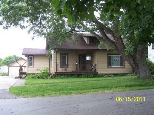 149 View St., Hinckley, IL 60520