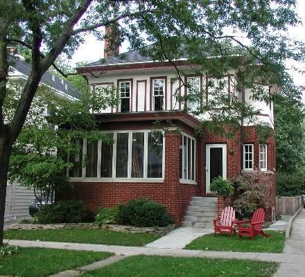 111 Dupee Pl., Wilmette, IL 60091