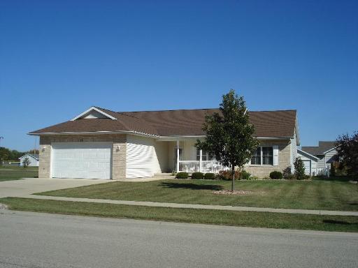 712 S Hanson Dr., Watseka, IL 60970
