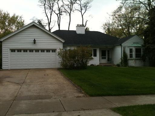 254 Exmoor Ave., Glen Ellyn, IL 60137