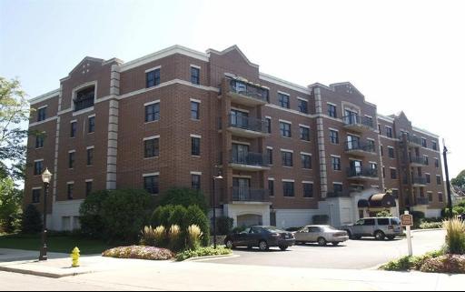 410 W Burlington Ave. #308, La Grange, IL 60525