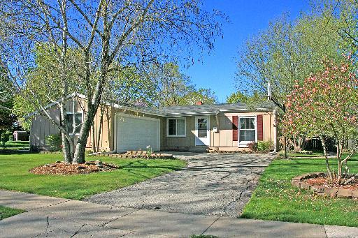 125 Mccormick Dr., Dekalb, IL 60115
