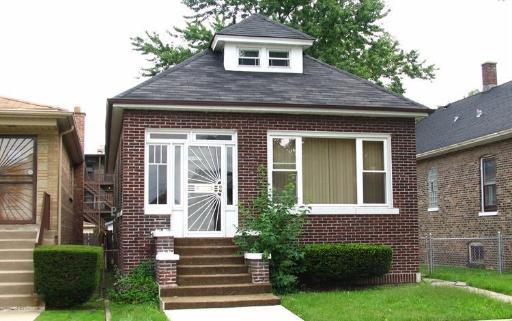 9119 S Phillips Ave., Chicago, IL 60617