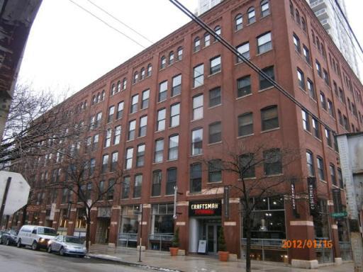 225 W Huron Ave. #212, Chicago, IL 60654