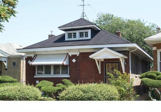 10207 S Calumet Ave., Chicago, IL 60628