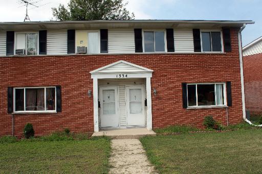 1334 Monomoy St. #A, Aurora, IL 60506