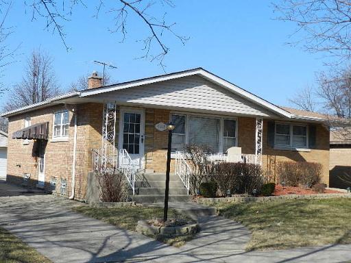 5408 Oak Center Dr., Oak Lawn, IL 60453