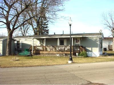36 Main St., Minooka, IL 60447