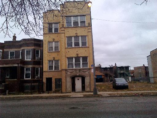 4520 W Jackson Blvd., Chicago, IL 60624