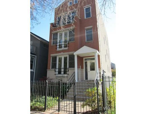 1221 W School St. #1, Chicago, IL 60657