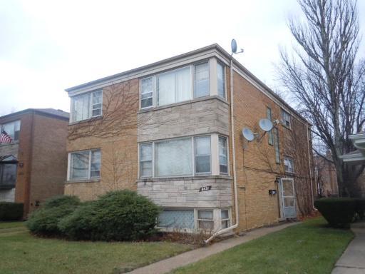 8421 Christiana Ave., Skokie, IL 60076
